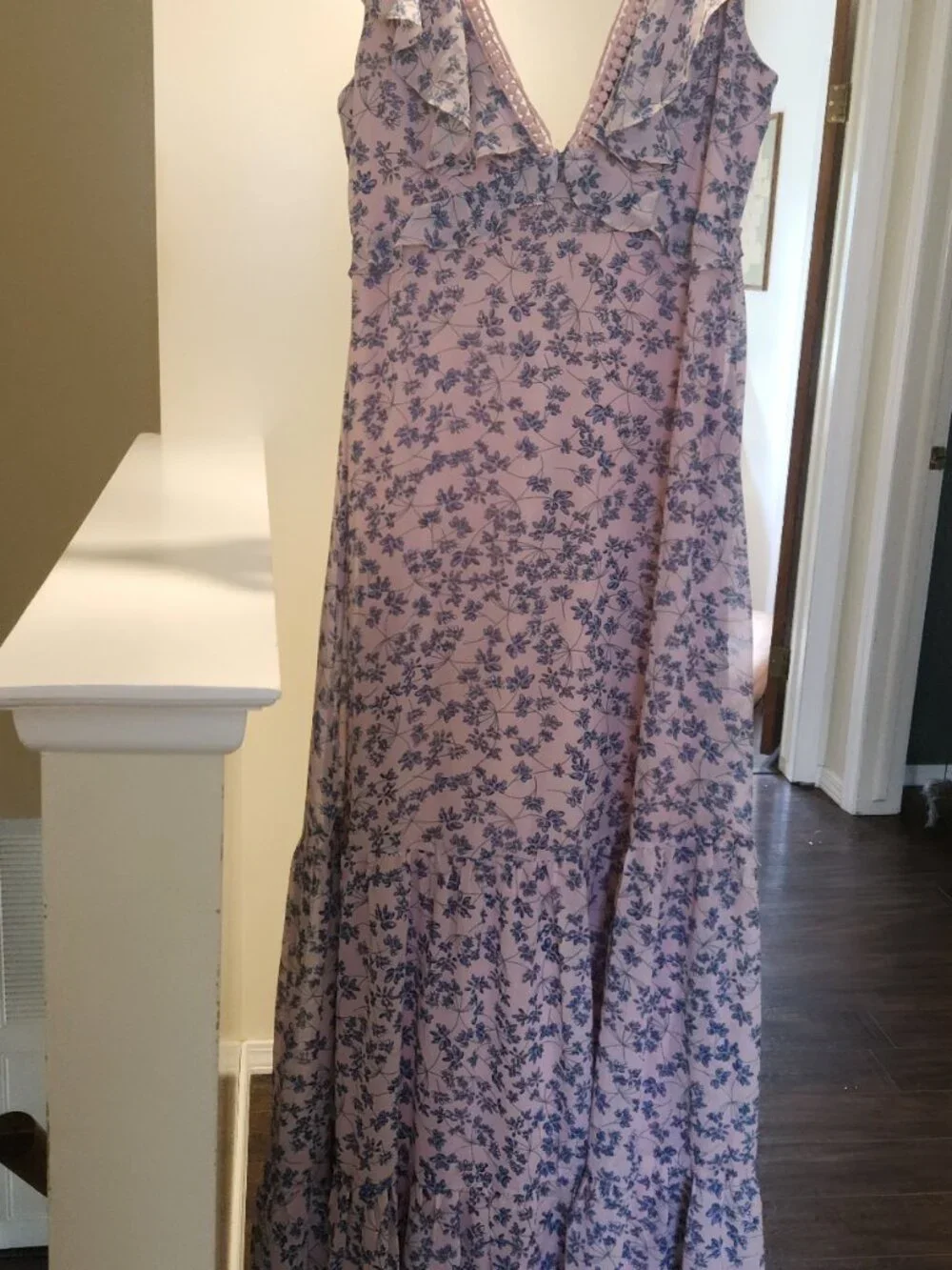 Lulu's Floral V-Neck Maxi Dress